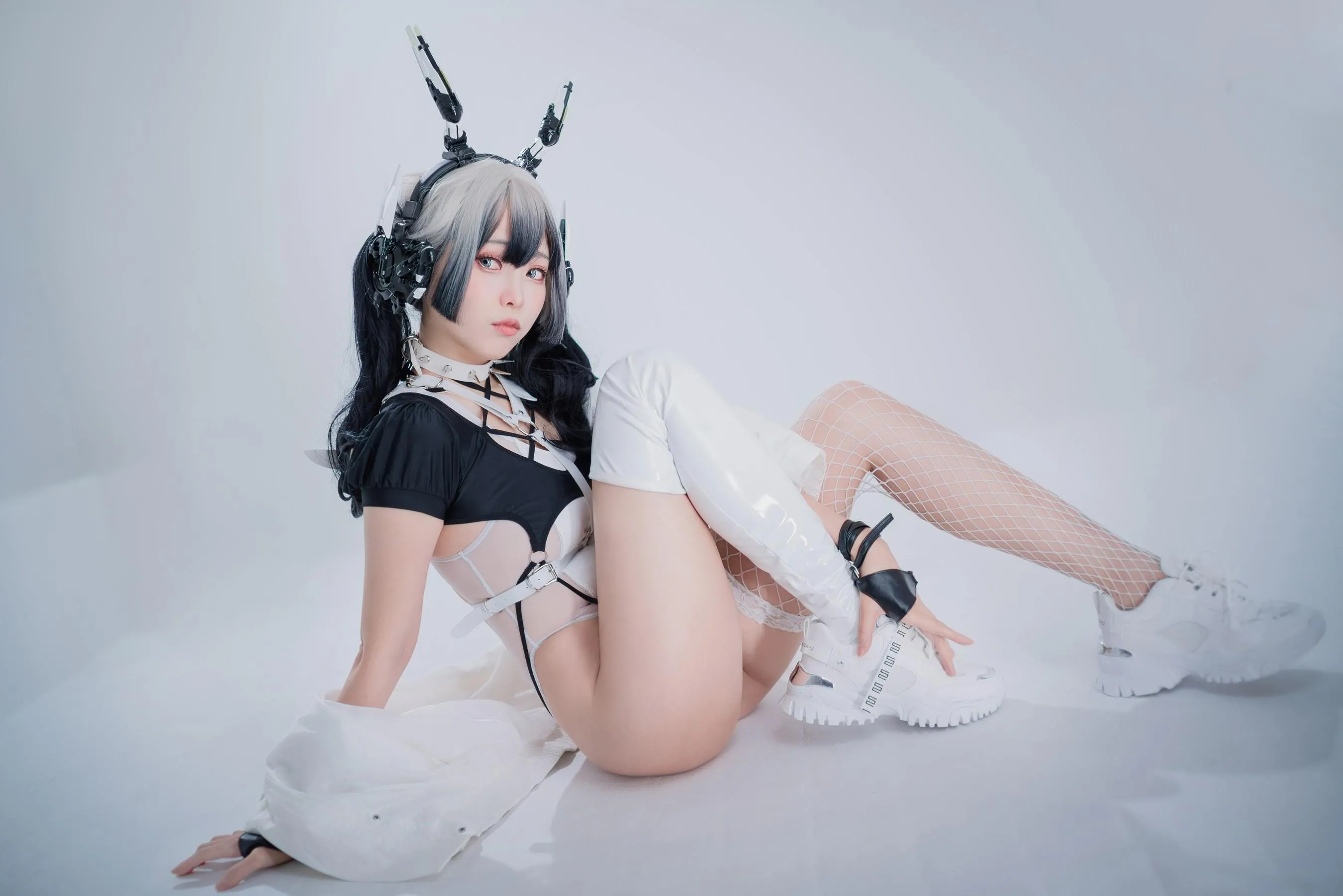 ElyEE子 – NO.125 CyberGirl Blanche [42P]插图3